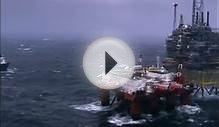 Helicopter landing on offshore oil platform